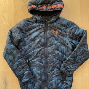 Like new Under Armour puffy jacket